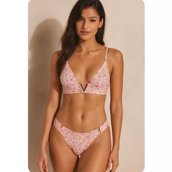 Victorias Secret Swim V- Hardware Sexy Two Piece Bikini Ditsy Floral Small - Picture 1 of 10
